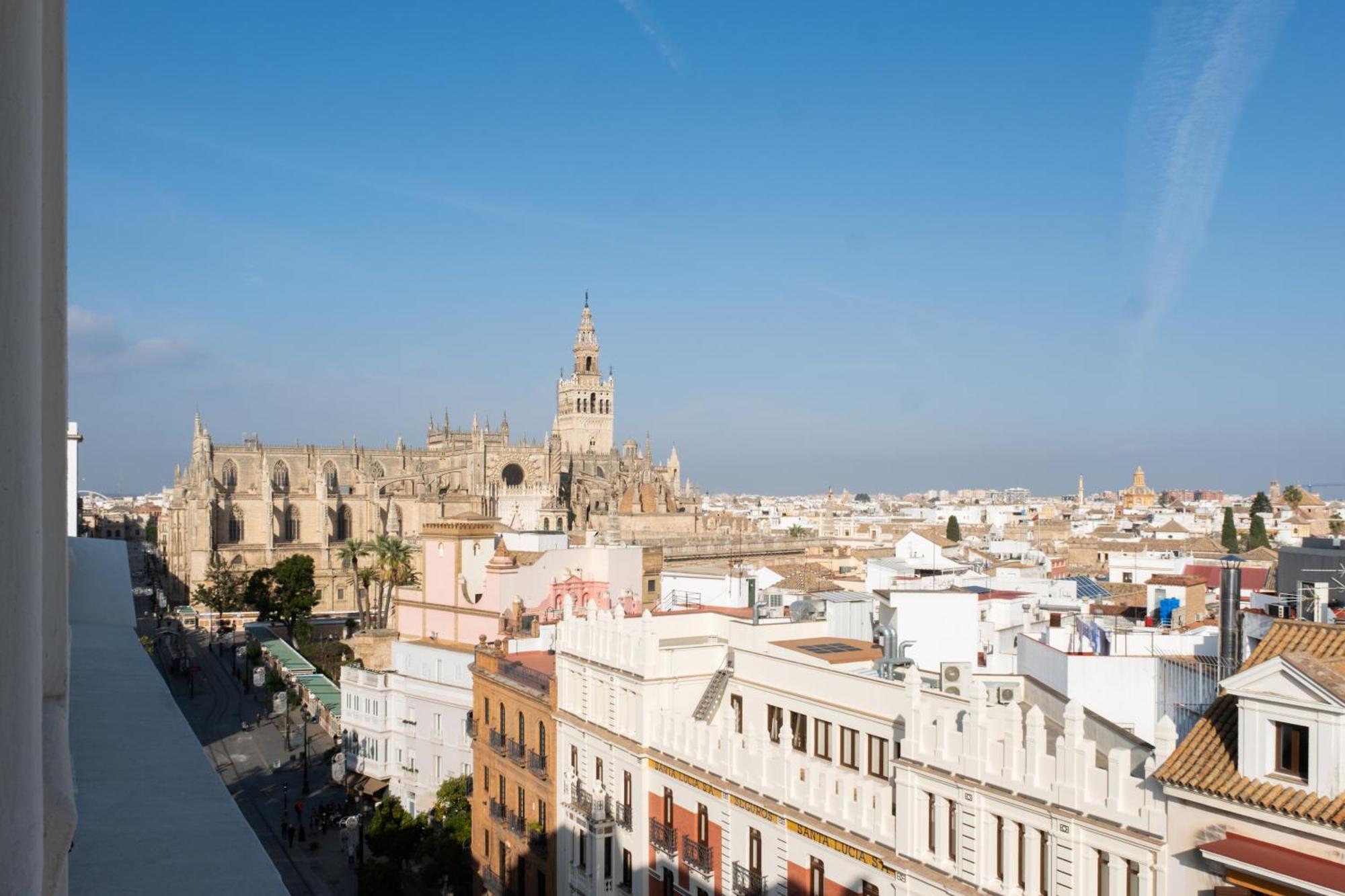 Exclusive Penthouse - Puerta De Jerez Apartment Sevilla Bagian luar foto