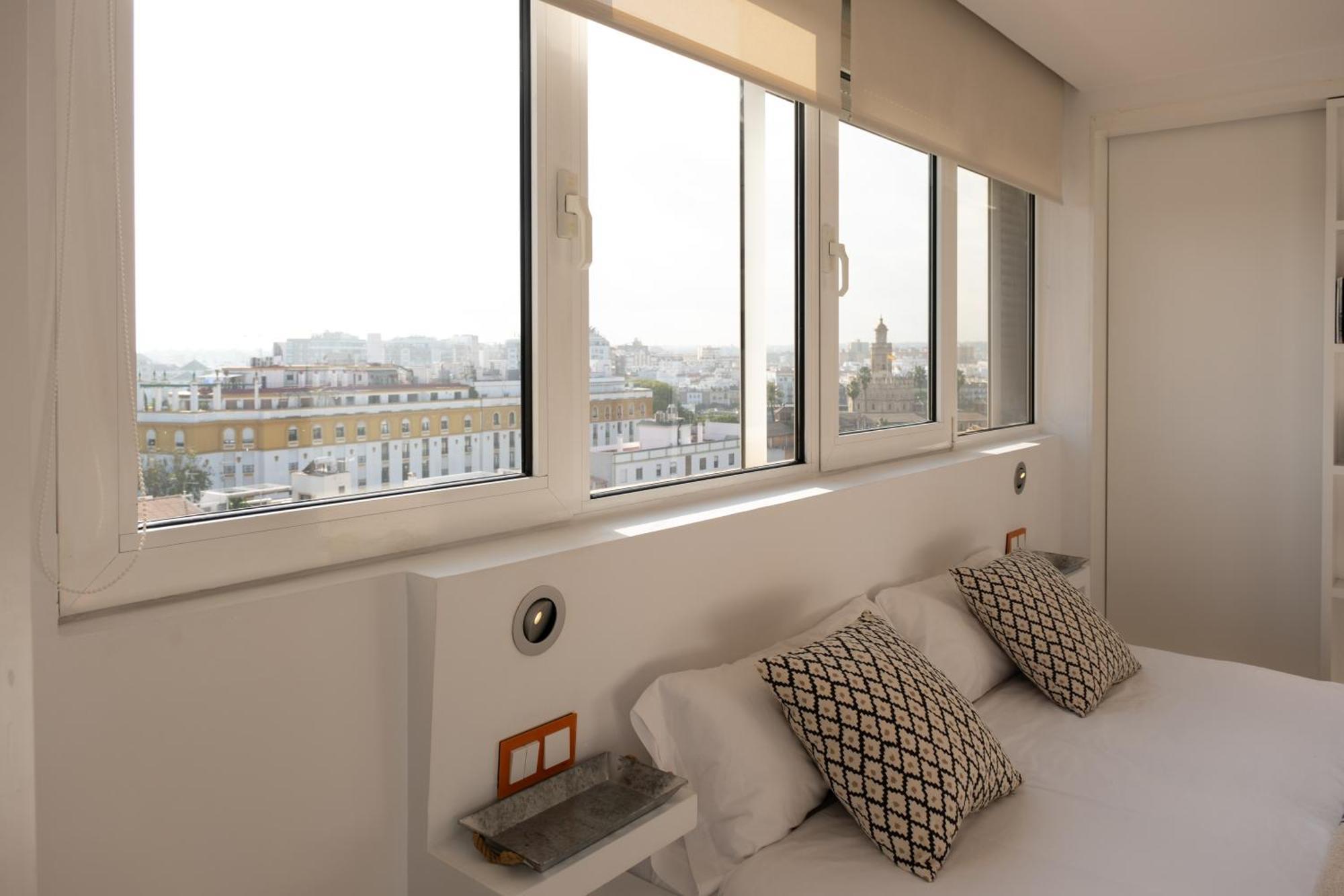 Exclusive Penthouse - Puerta De Jerez Apartment Sevilla Bagian luar foto